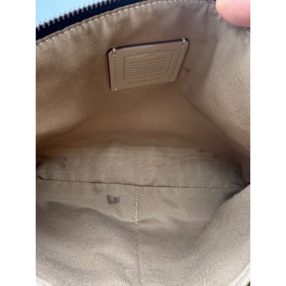 RETAIL $250 Carry All Pouch with Wristlet In Signature Canvas*Brand-New gorgeous - Picture 8 of 14